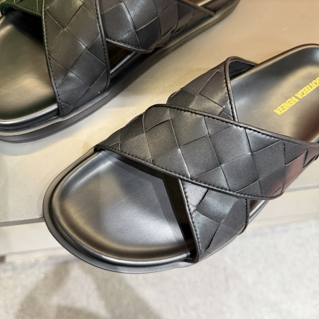 Bottega Veneta Men's Black Woven Slide Sandals